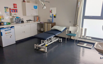 Why cleaning at medical facilities should be carried out by professionals